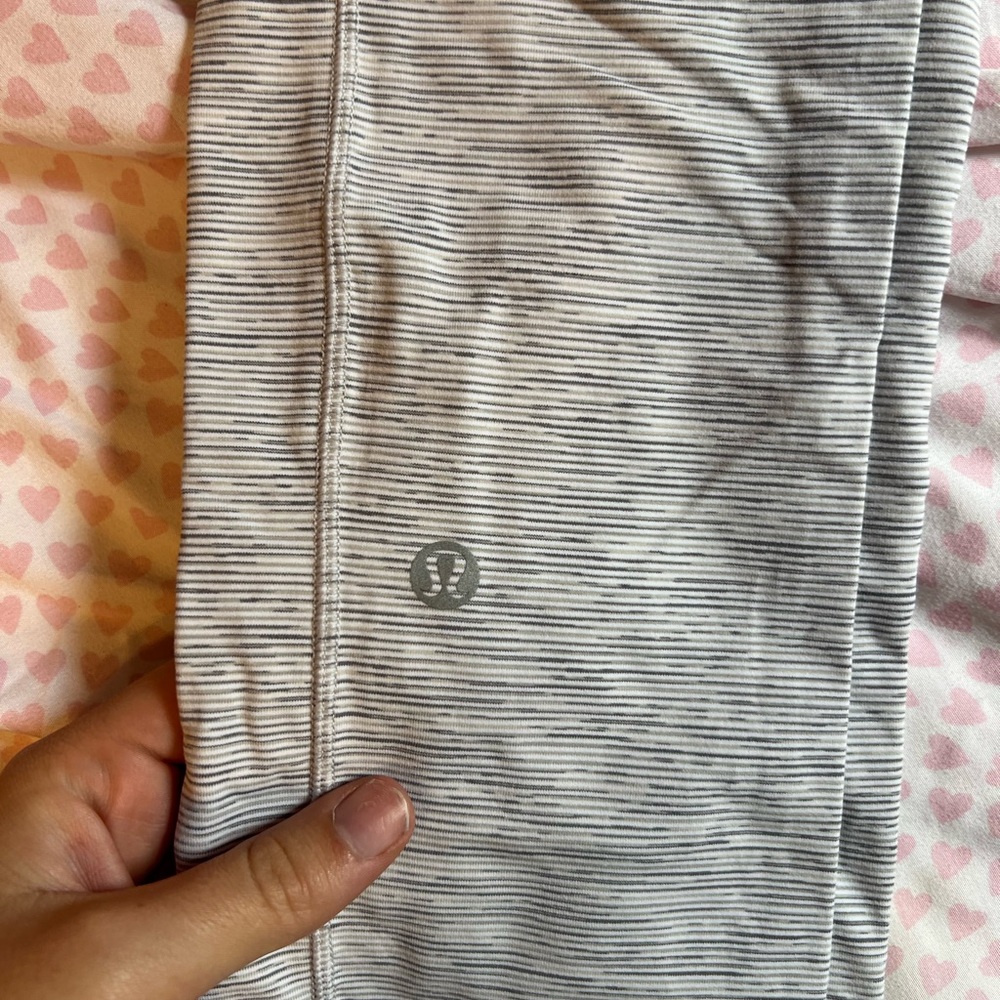 lululemon athletica Striped Gray legging capris